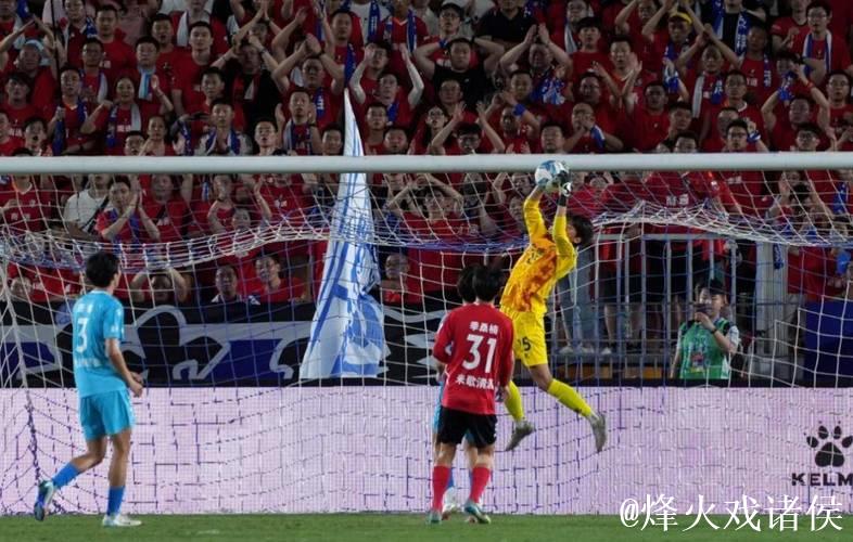 门神闪耀99分钟：曼联门将三分钟双扑力保41年传奇纪录