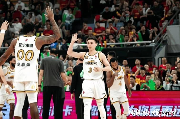 威尔斯前三节独揽24分，辽宁队大比分领先广厦19分